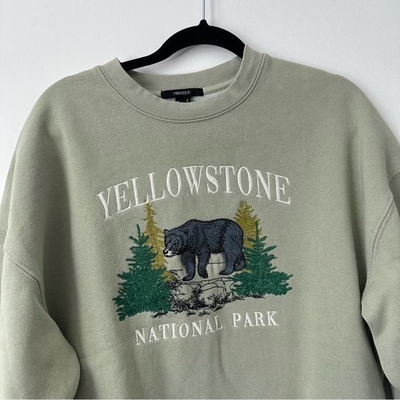 Forever 21 Green Yellowstone Crewneck Sweater - Picture 3 of 7